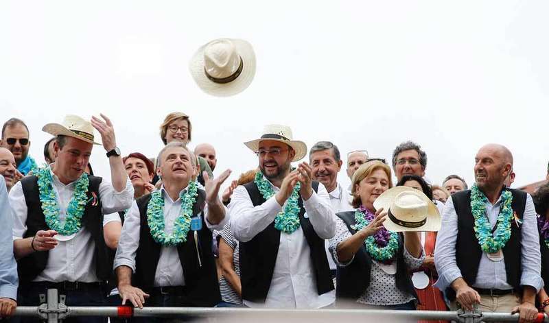 barb&oacute;n-desfile-arriondas
